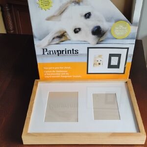Paw Print Keepsake Impression Kit, No Mess Pet Clay Paw Print Mold for Dog